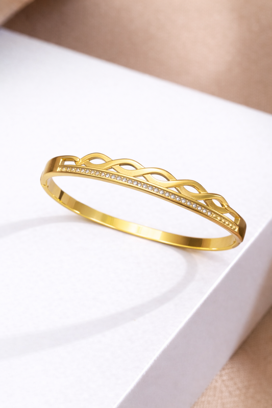 Premium bangle