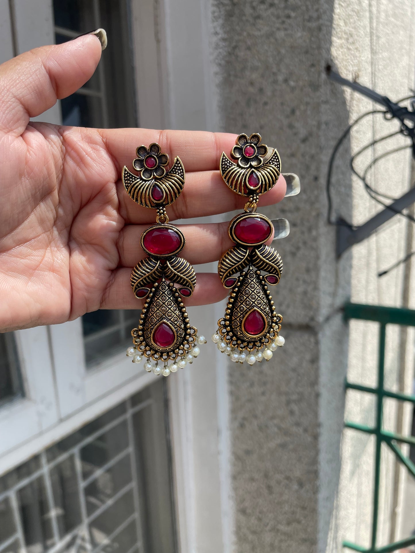 Leafy long jhumka