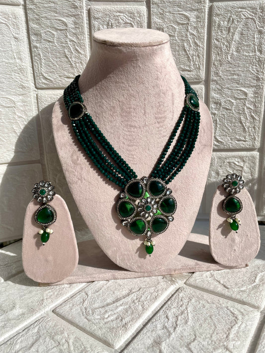 Kundan necklace