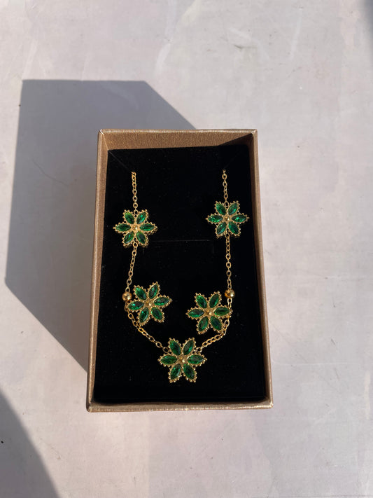 Premium green flower necklace with earrings set