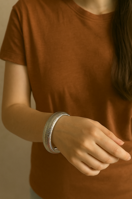 Shop textured dome statement bangle - silver finish at Jewellery Lovers. Anti-tarnish, trendy & perfect for daily or festive wear. Free shipping available. jewellerylovers