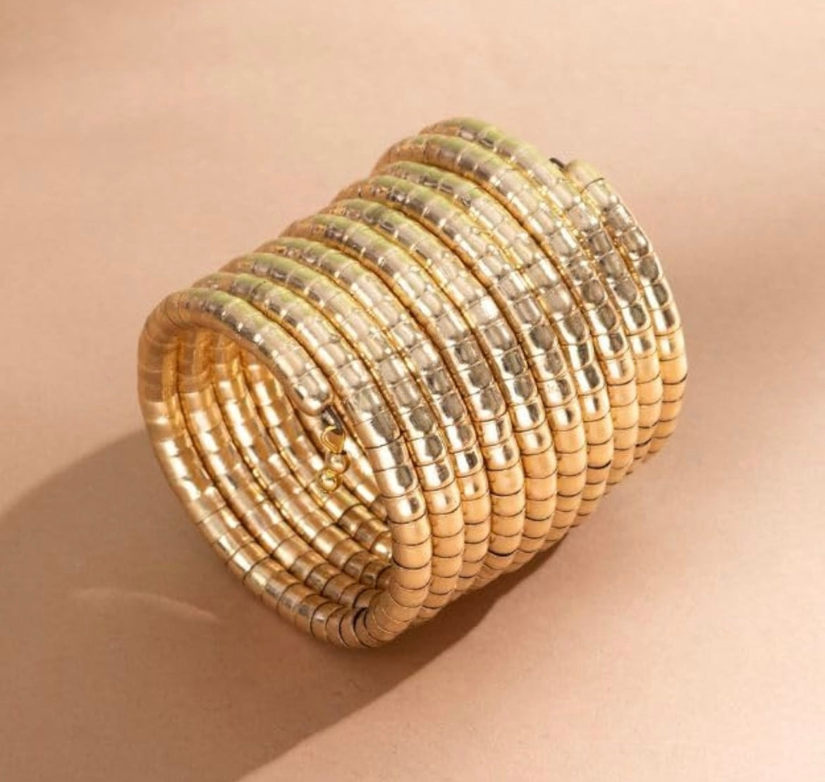 Shop spiral bangles at Jewellery Lovers. Anti-tarnish, trendy & perfect for daily or festive wear. Free shipping available. jewellerylovers