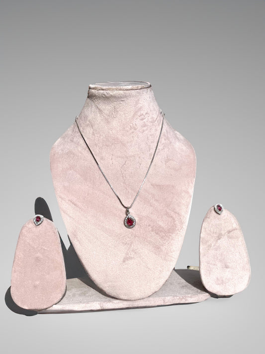 Necklace set with earrings