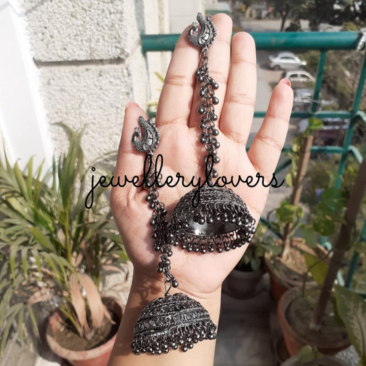 Black long earrings