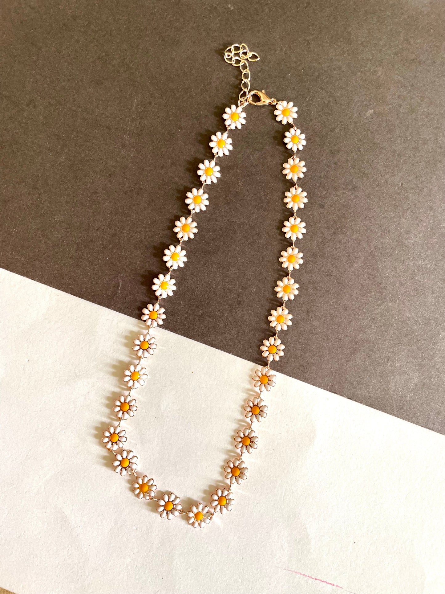 Shop flower dainty necklace at Jewellery Lovers. Anti-tarnish, trendy & perfect for daily or festive wear. Free shipping available. jewellerylovers