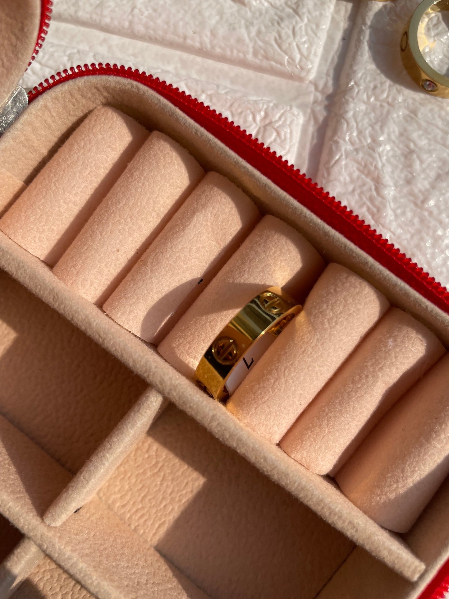 Shop cartier plain band at Jewellery Lovers. Anti-tarnish, trendy & perfect for daily or festive wear. Free shipping available. jewellerylovers