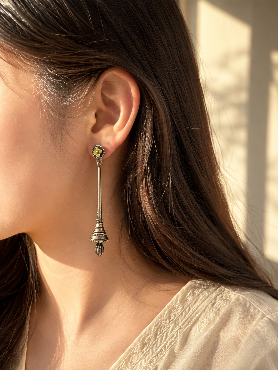 Flower drop silver earrings jewellerylovers