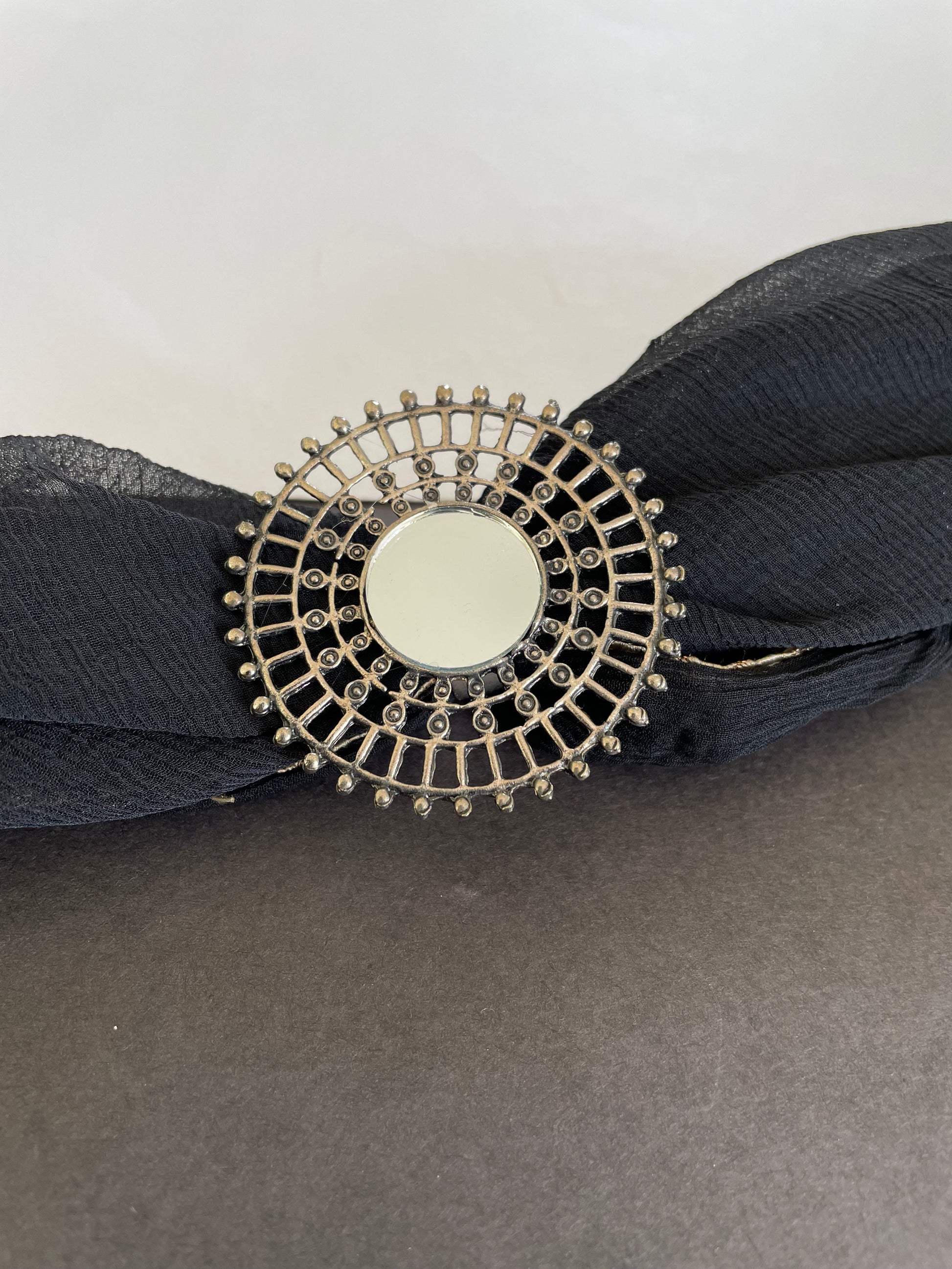 Shop ring at Jewellery Lovers. Anti-tarnish, trendy & perfect for daily or festive wear. Free shipping available. jewellerylovers