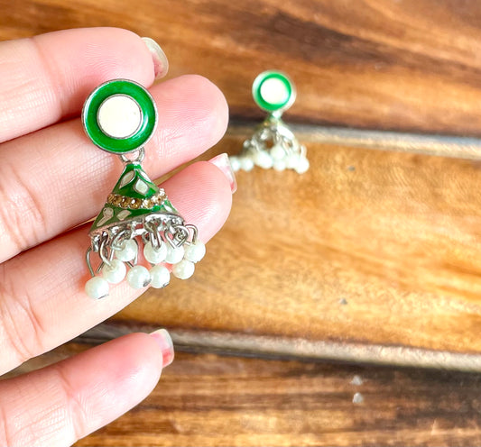 Mini jhumki
