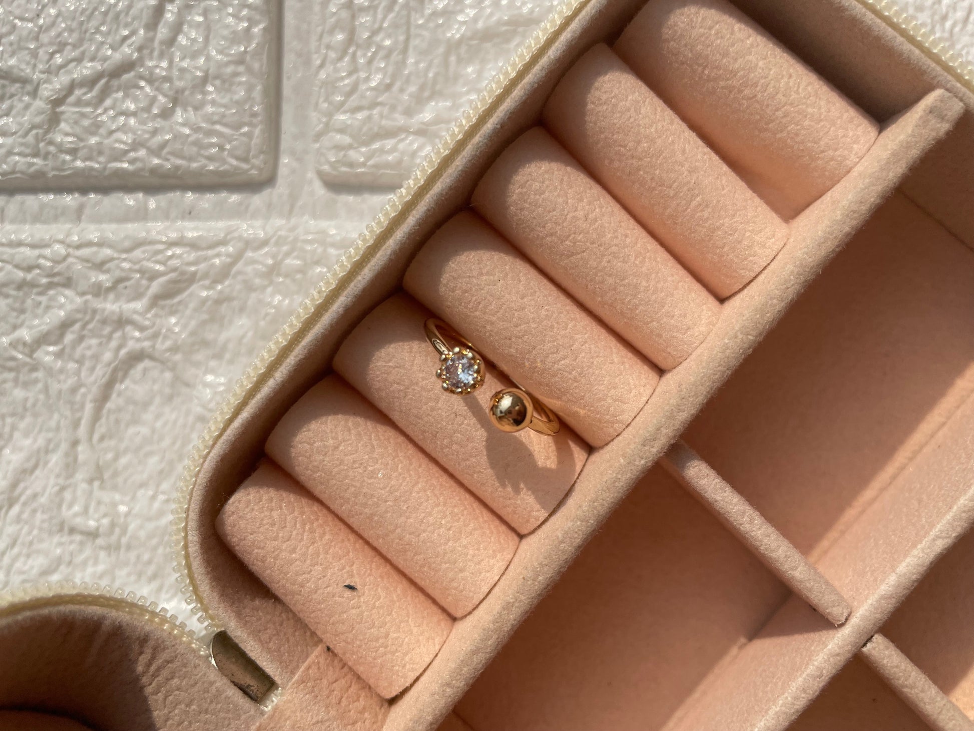 Shop dot and diamond at Jewellery Lovers. Anti-tarnish, trendy & perfect for daily or festive wear. Free shipping available. jewellerylovers