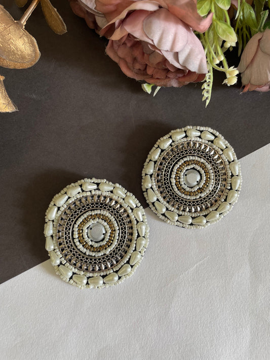 Shop beaded earrings at Jewellery Lovers. Anti-tarnish, trendy & perfect for daily or festive wear. Free shipping available. jewellerylovers