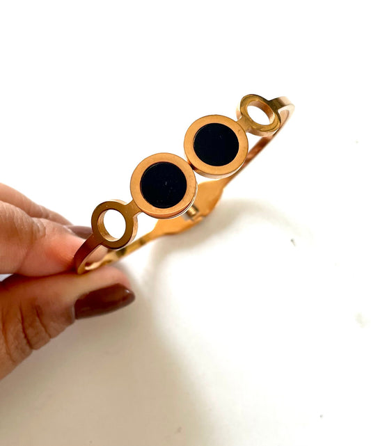 Shop double button bangle at Jewellery Lovers. Anti-tarnish, trendy & perfect for daily or festive wear. Free shipping available. jewellerylovers