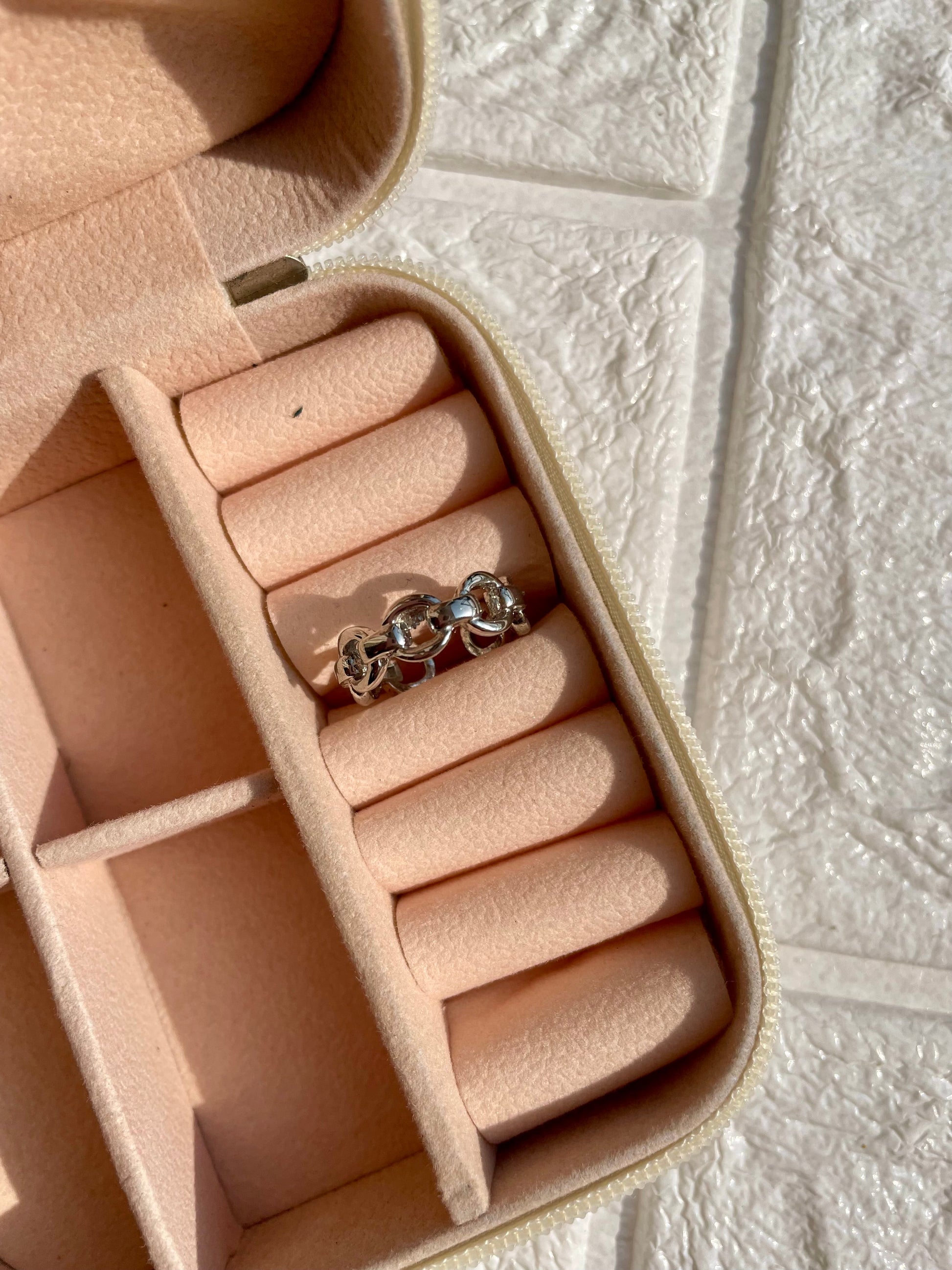 Shop silver twisted band at Jewellery Lovers. Anti-tarnish, trendy & perfect for daily or festive wear. Free shipping available. jewellerylovers