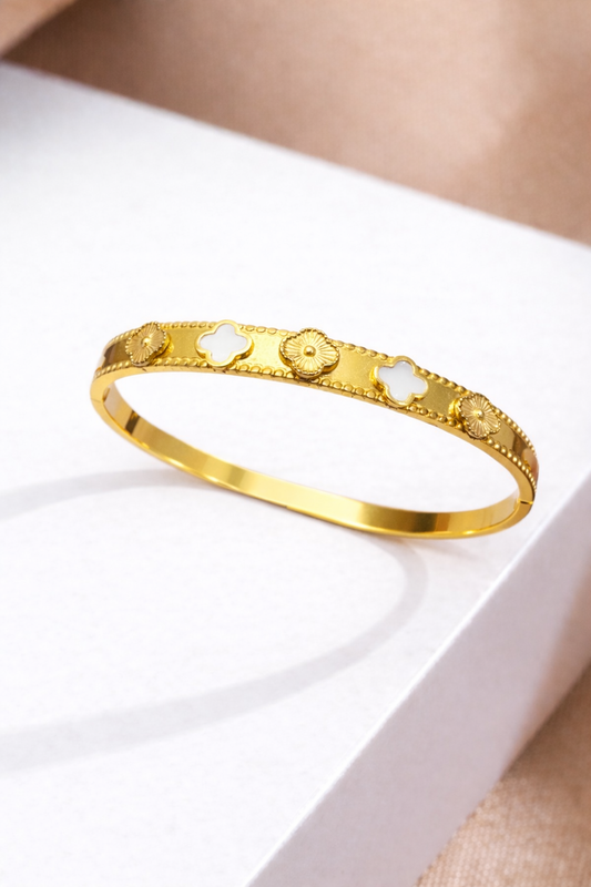 Premium clover bangle