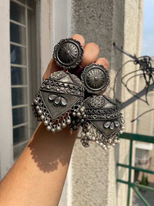 Jumbo black metal earrings jewellerylovers