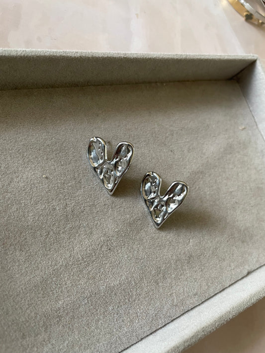 Heart studs