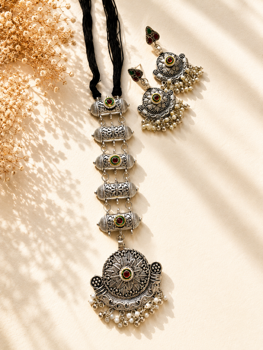Dual tone pendent necklace with earrings jewellerylovers