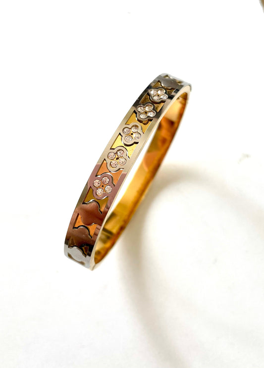 Shop dual tone bangle at Jewellery Lovers. Anti-tarnish, trendy & perfect for daily or festive wear. Free shipping available. jewellerylovers