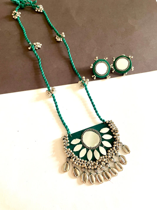 Flowerlong pendent with earrings jewellerylovers