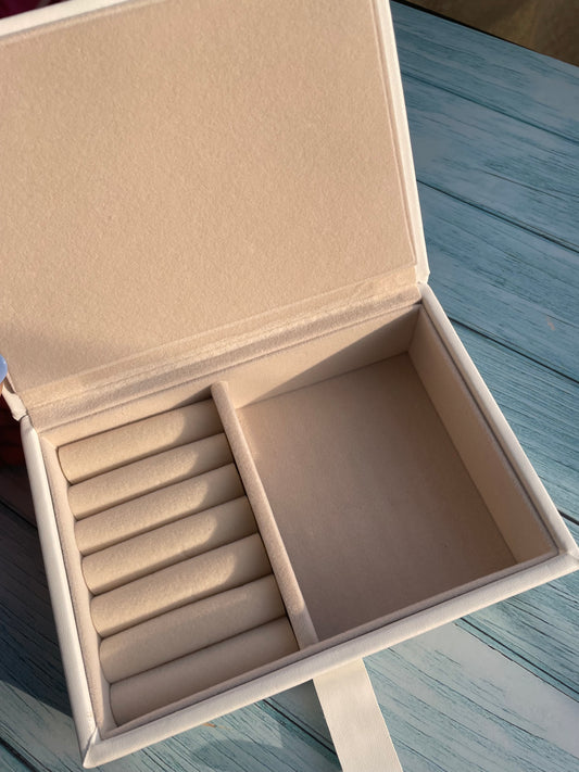 Jewellery box