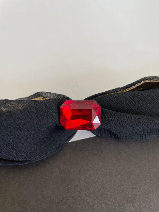 Shop crystal ring at Jewellery Lovers. Anti-tarnish, trendy & perfect for daily or festive wear. Free shipping available. jewellerylovers