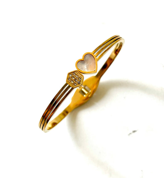 Shop heart white stone bangle at Jewellery Lovers. Anti-tarnish, trendy & perfect for daily or festive wear. Free shipping available. jewellerylovers