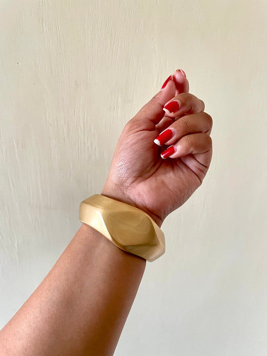 Bold cuff