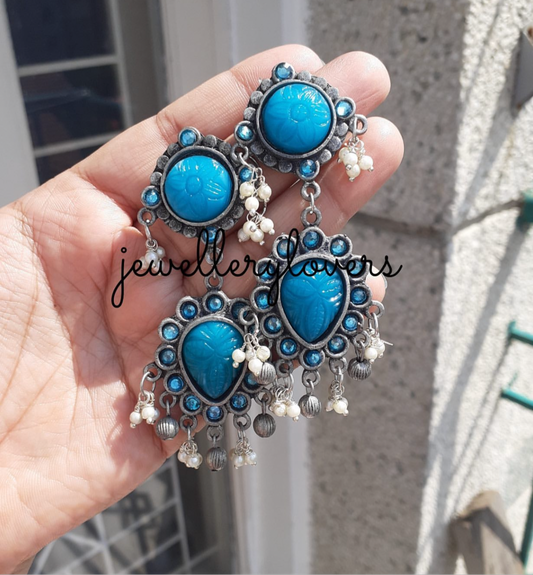 Button beaded earrings