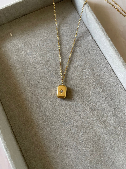 Star necklace