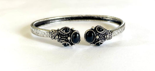 Flower bracelet