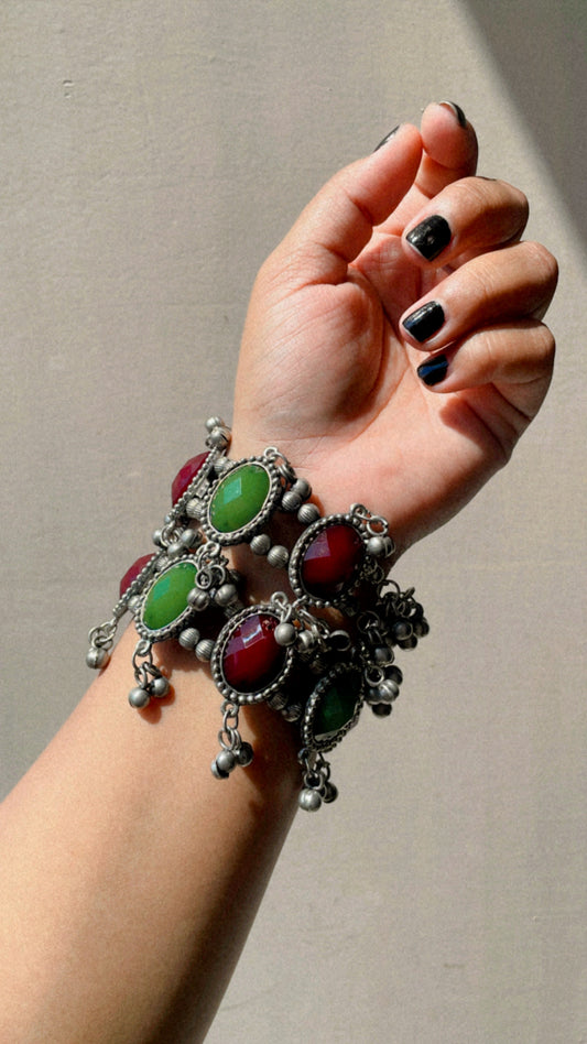 Double shade openable ghungru oxidised bangles