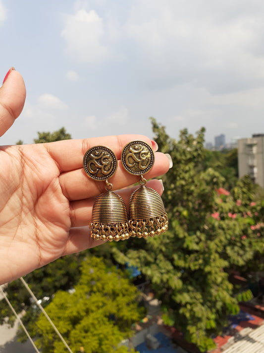 Om jhumka
