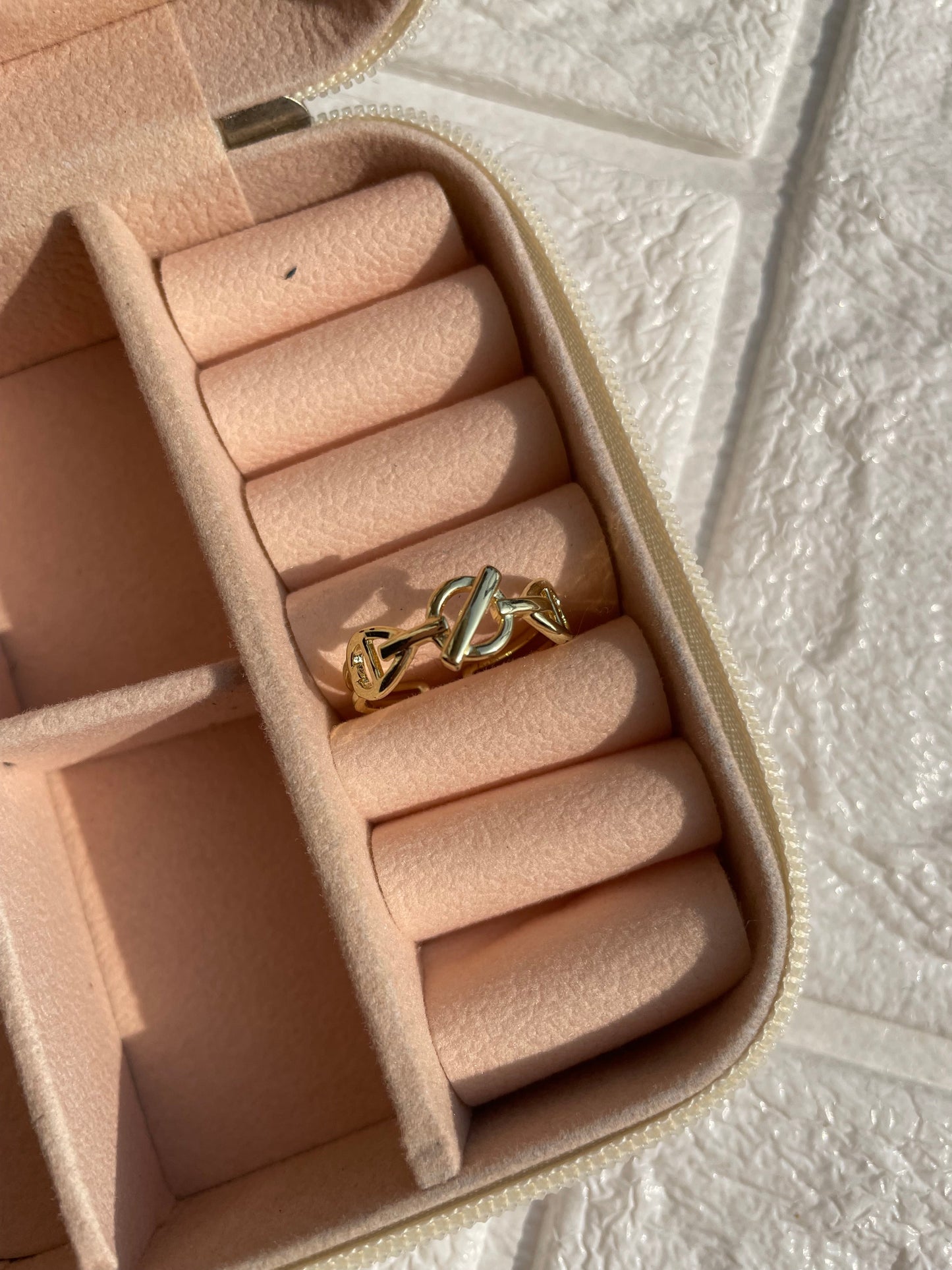 Shop lock and key ring at Jewellery Lovers. Anti-tarnish, trendy & perfect for daily or festive wear. Free shipping available. jewellerylovers