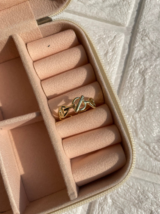 Shop lock and key ring at Jewellery Lovers. Anti-tarnish, trendy & perfect for daily or festive wear. Free shipping available. jewellerylovers