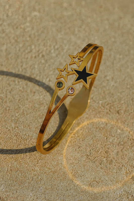Star bangle | Bangle by Jewellery Lovers jewellerylovers