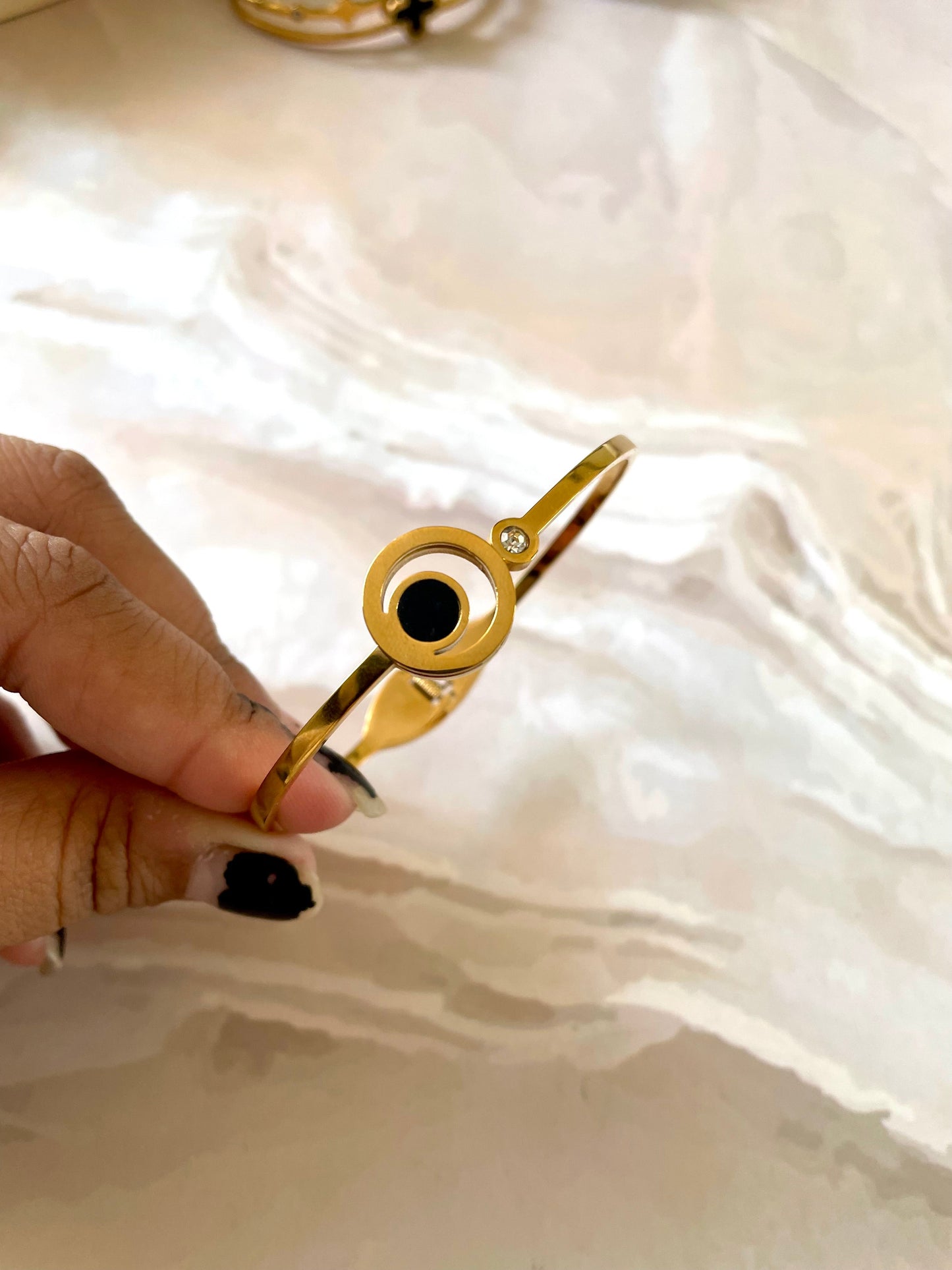 Shop ring bangle at Jewellery Lovers. Anti-tarnish, trendy & perfect for daily or festive wear. Free shipping available. jewellerylovers