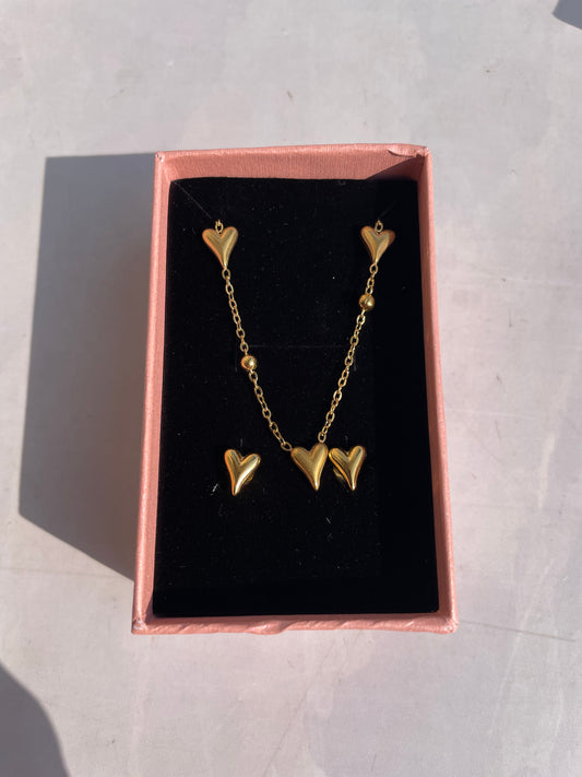 Heart necklace set with earrings