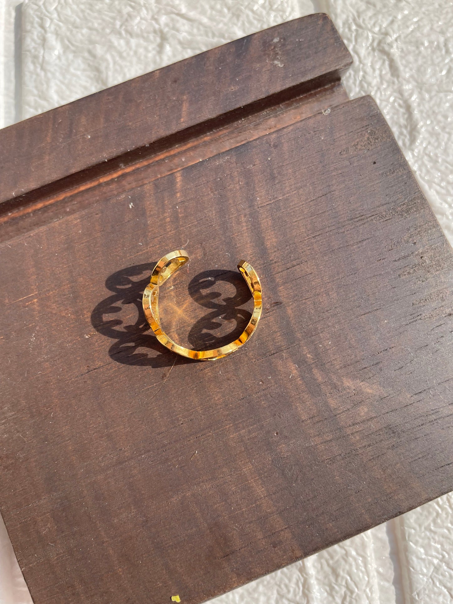 Shop smiley ring at Jewellery Lovers. Anti-tarnish, trendy & perfect for daily or festive wear. Free shipping available. jewellerylovers