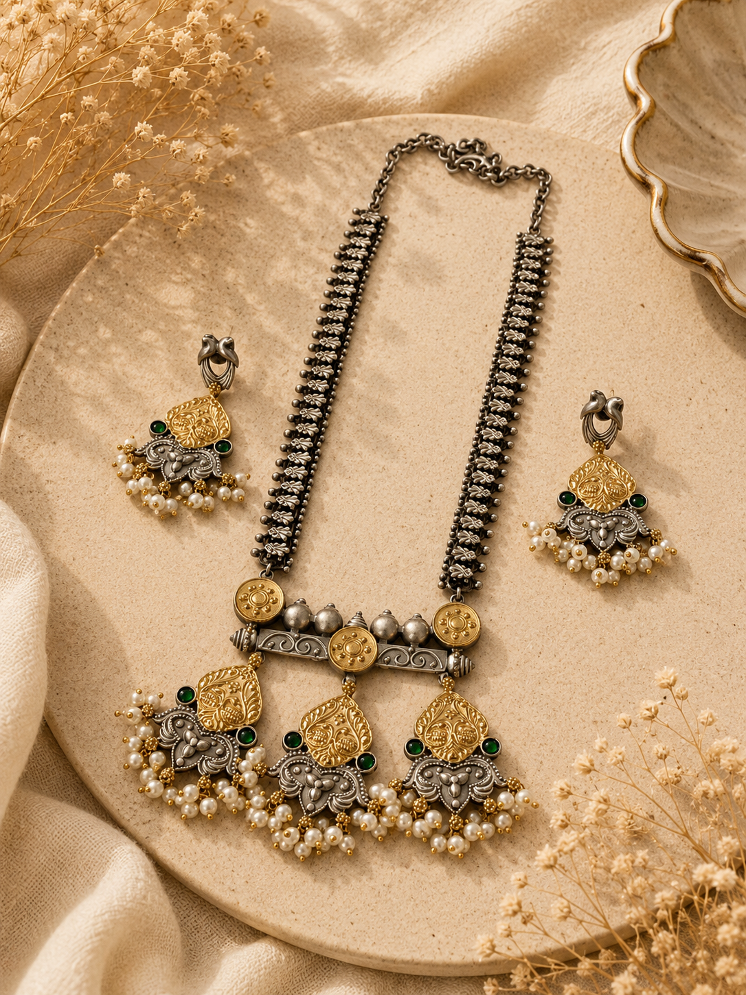 Dual tone high quality necklace with earrings jewellerylovers