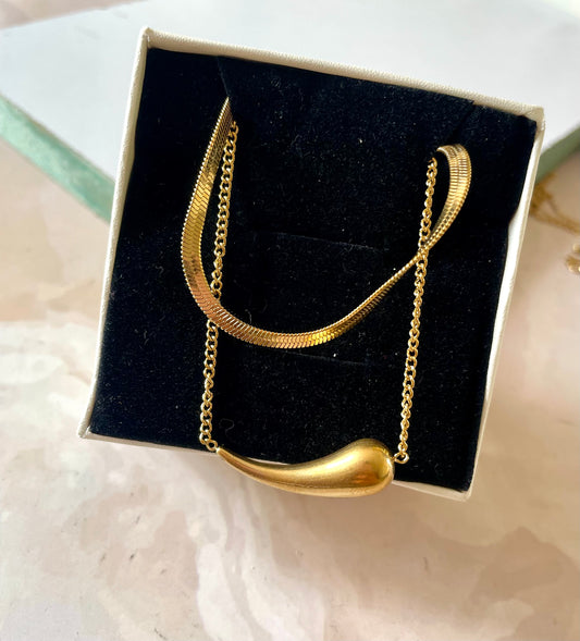 Double layer necklace