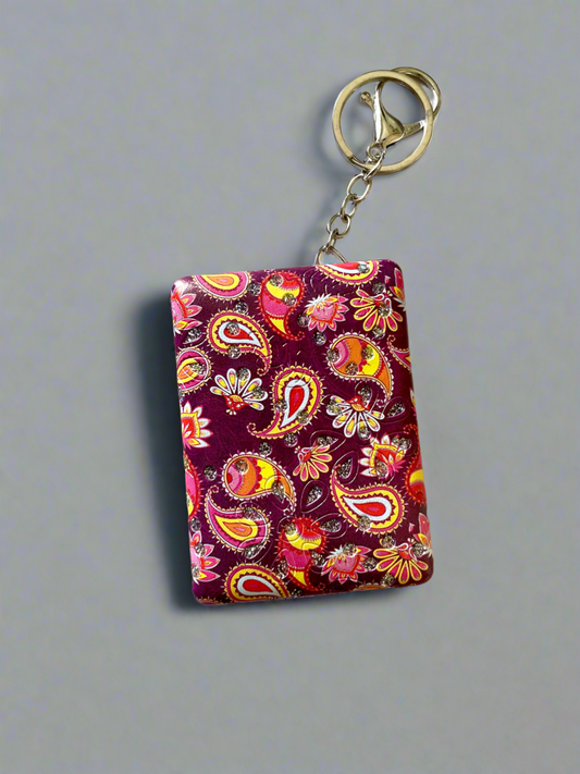 Shop mini compact mirror keychain at Jewellery Lovers. Anti-tarnish, trendy & perfect for daily or festive wear. Free shipping available. jewellerylovers