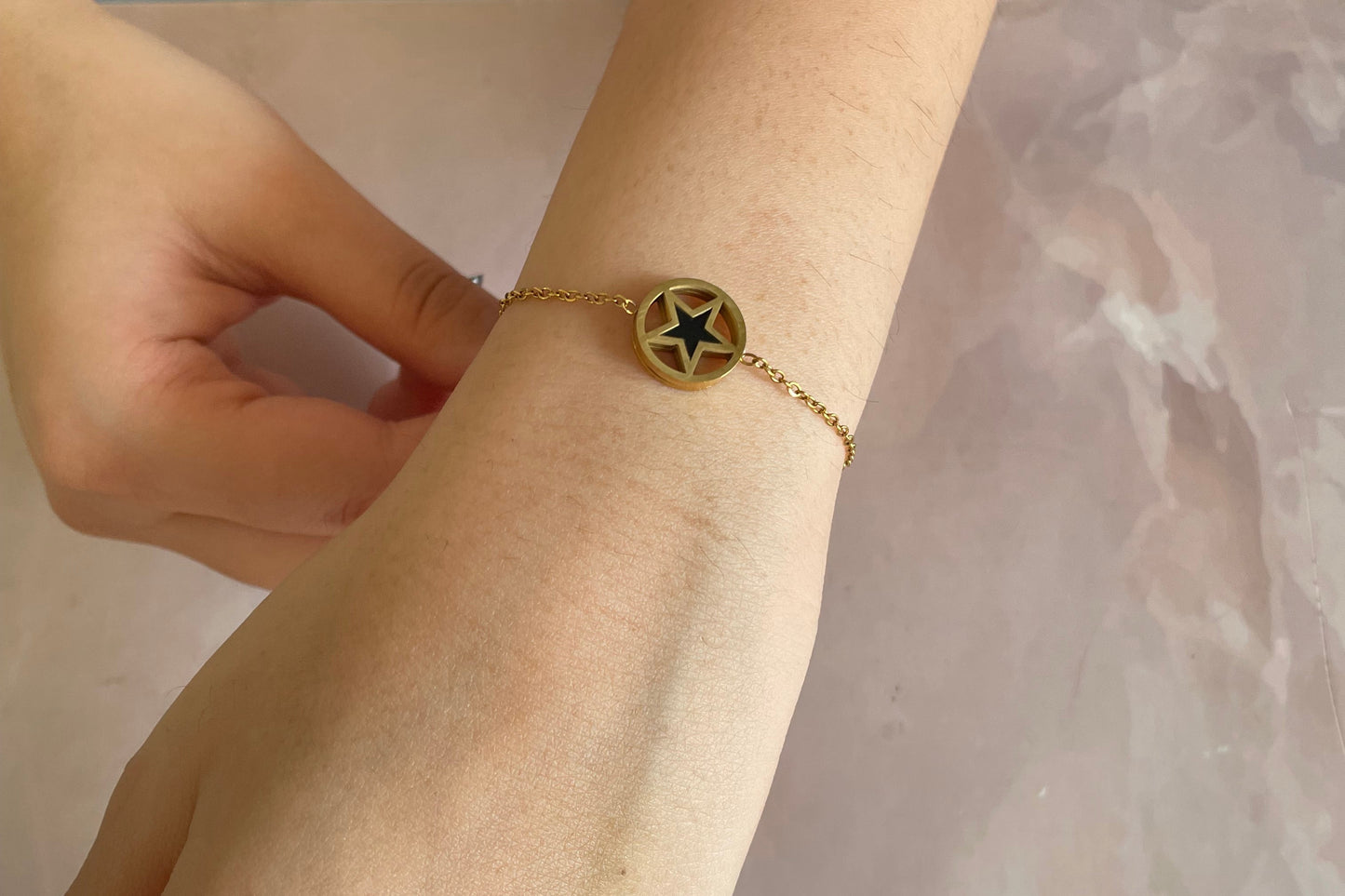 Shop dual shade bracelet at Jewellery Lovers. Anti-tarnish, trendy & perfect for daily or festive wear. Free shipping available. jewellerylovers