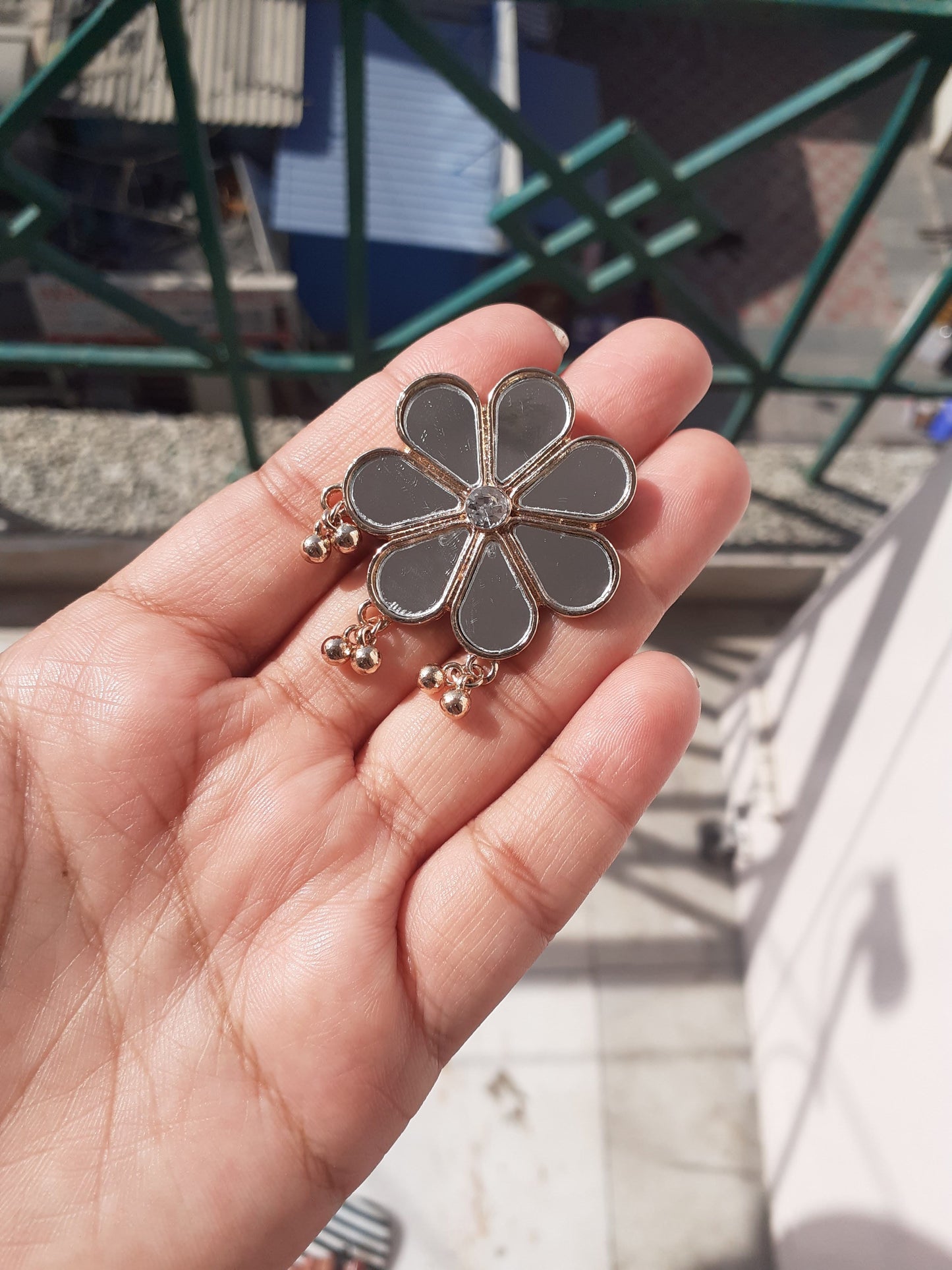 Shop mirror flower ring at Jewellery Lovers. Anti-tarnish, trendy & perfect for daily or festive wear. Free shipping available. jewellerylovers
