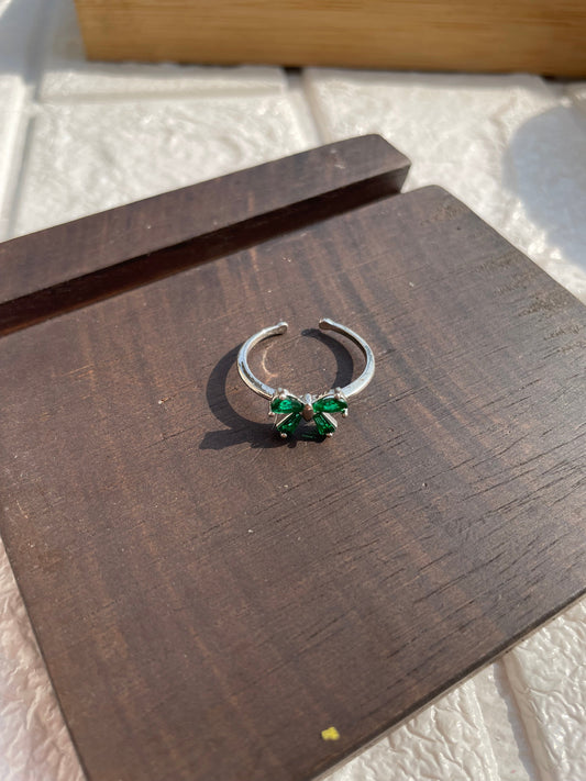 Shop bow ring at Jewellery Lovers. Anti-tarnish, trendy & perfect for daily or festive wear. Free shipping available. jewellerylovers