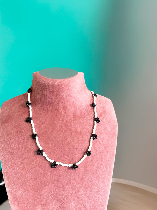 Shop beaded choker at Jewellery Lovers. Anti-tarnish, trendy & perfect for daily or festive wear. Free shipping available. jewellerylovers