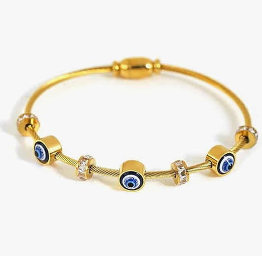 Shop evil eye bangle at Jewellery Lovers. Anti-tarnish, trendy & perfect for daily or festive wear. Free shipping available. jewellerylovers