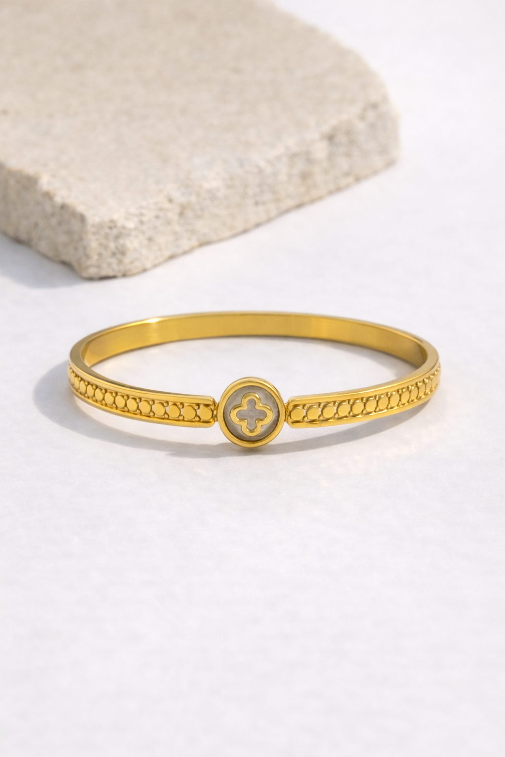 Flower bangle jewellerylovers