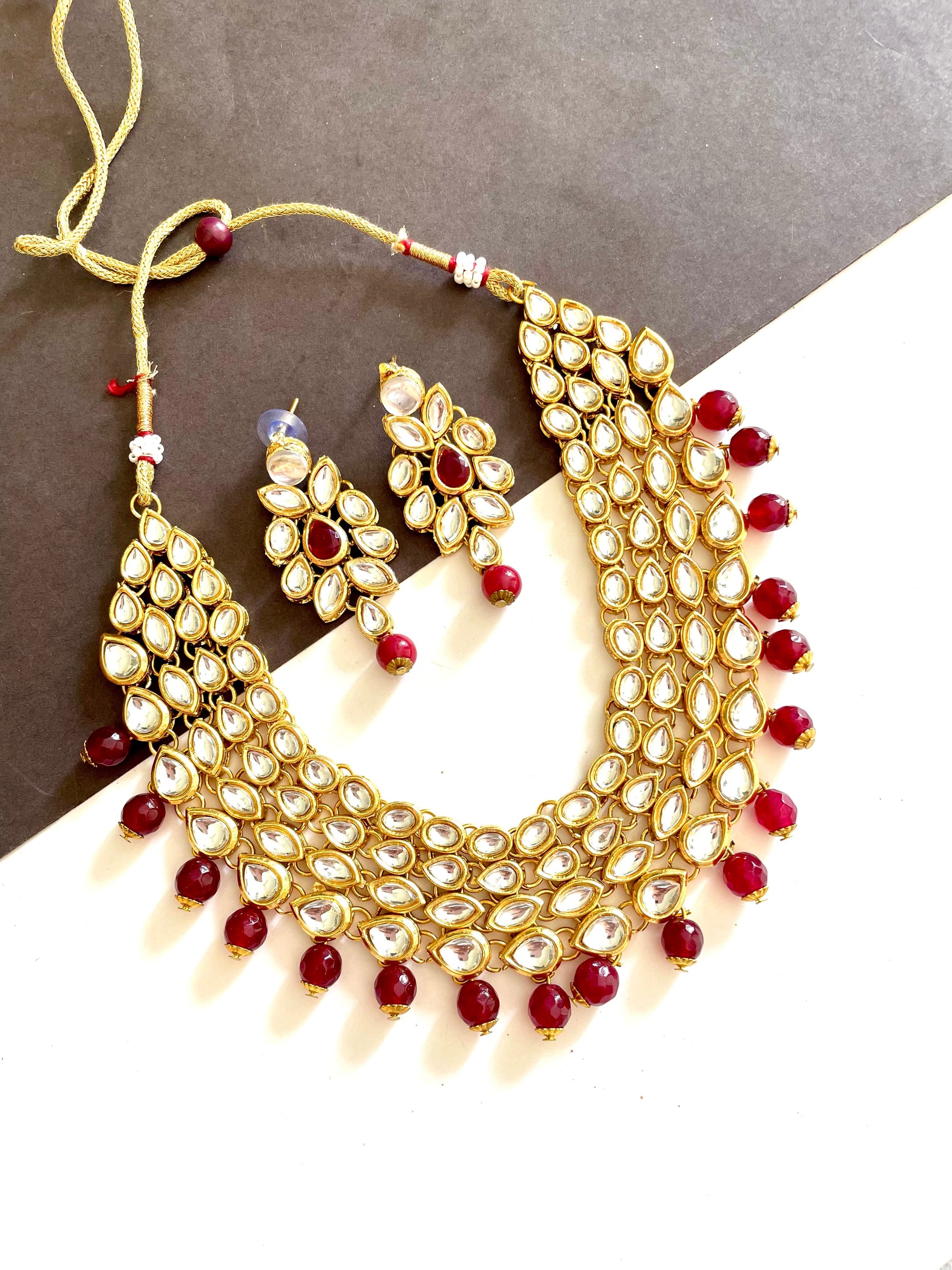 Shop 4 layer kundan necklace at Jewellery Lovers. Anti-tarnish, trendy & perfect for daily or festive wear. Free shipping available. jewellerylovers