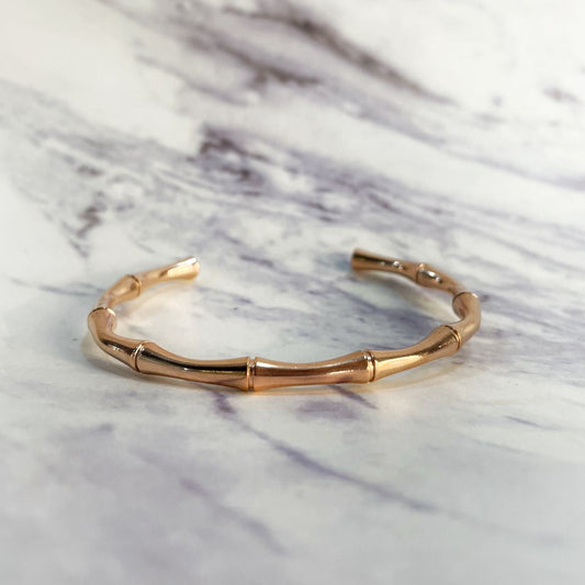 Shop lina bangle at Jewellery Lovers. Anti-tarnish, trendy & perfect for daily or festive wear. Free shipping available. jewellerylovers