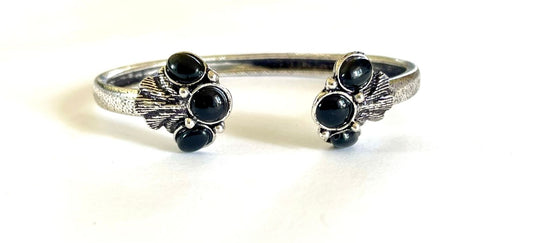Paw bracelet